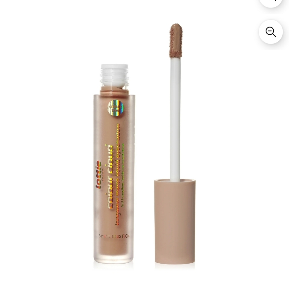 Lottie London‎ Colour Cloud Longwear Matte Liquid Eyeshadow In "Peach Out"